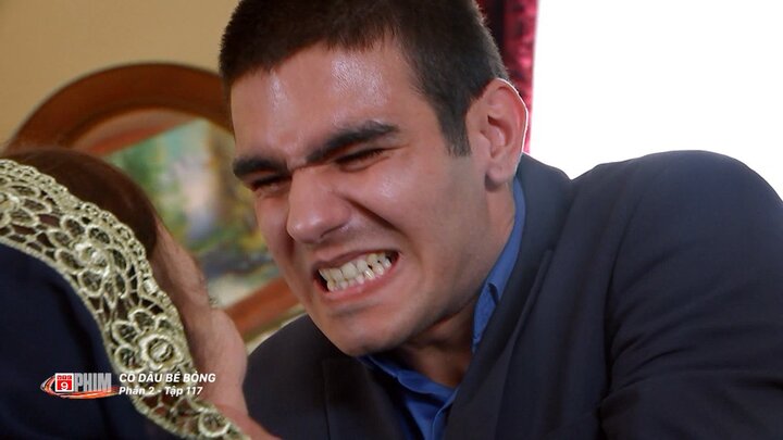 Cô dâu bé bỏng: Để có tiền đánh bạc, Ali bóp cổ bà nội, đẩy vợ trở thành thiếp của người đàn ông khác