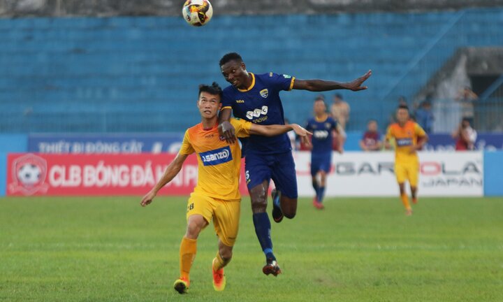 Thành tích bết bát, FLC Thanh Hóa hết kiên nhẫn với ngoại binh từng đá Serie A