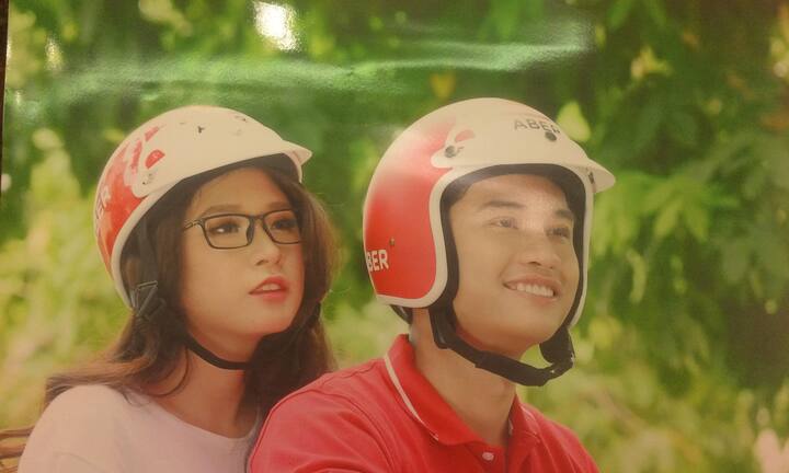 Xuất hiện dịch vụ xe công nghệ cạnh tranh với ông lớn Grab