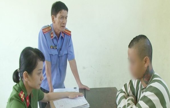 Rủ bạn gái 14 tuổi giao cấu, nam thanh niên nhận 'trái đắng'