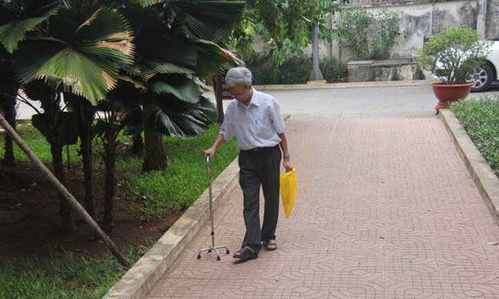 Ban hành quyết định thi hành án 3 năm tù tội dâm ô trẻ em với ông Nguyễn Khắc Thủy