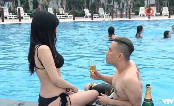 Vì sao phim Việt trên VTV phải kiếm tiền tỷ quảng cáo bằng nhiều cách?
