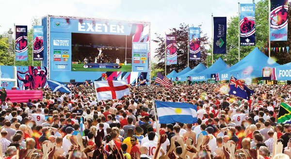 VTV: ‘Chiếu bóng đá World Cup ở quán cà phê phải xin phép FIFA’