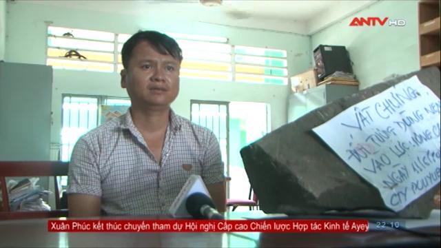 Video: Chân dung kẻ ném tảng đá 33kg vào cảnh sát cơ động ở TP.HCM