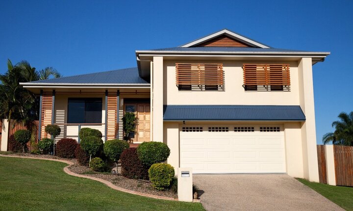 Nhu cầu và xu hướng phát triển của ngành cửa cuốn tại Việt Nam