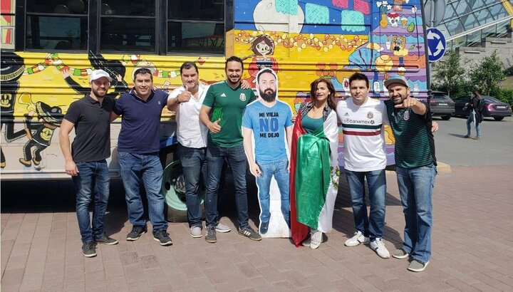 Vợ không cho sang Nga xem World Cup, bạn thân của chồng hành động bất ngờ