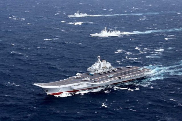 Thủ tướng Malaysia cảnh báo các nước đưa tàu chiến vào Biển Đông