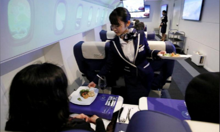 Hãng hàng không không cất cánh nhưng đưa du khách tới mọi nơi trên trái đất