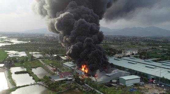 Cháy lớn công ty nhựa thông ở Quảng Ninh làm thiệt hại khoảng 12 tỷ đồng