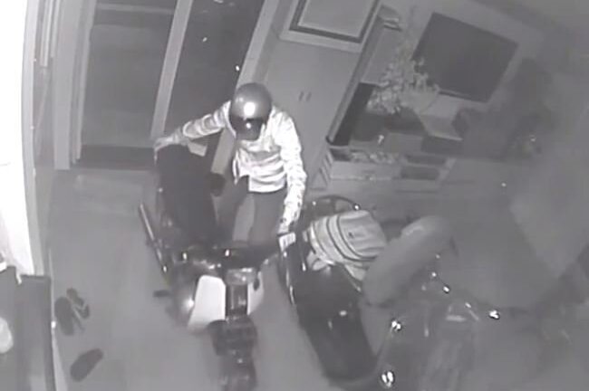 Ngủ say vì xem World Cup 2018, kẻ gian đột nhập dọn sạch tài sản 300 triệu đồng