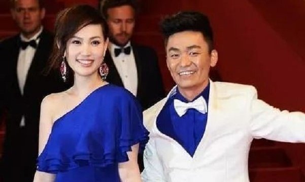 Vợ 'Ảnh đế Trung Quốc' tố ngược chồng bao nuôi bồ, đánh đập bạo hành gây thương tích