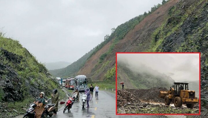 Hàng trăm m3 đất đá đổ ập xuống, quốc lộ 12 Lai Châu đi Điện Biên tê liệt