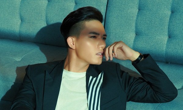 Anh Tú ‘Giọng hát Việt’: ‘Tôi gặp nhiều thiệt thòi khi tham gia Gương mặt thân quen’