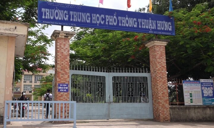 Hàng trăm thí sinh bỏ thi môn Văn tại TP.HCM, Cần Thơ, Đắk Lắk