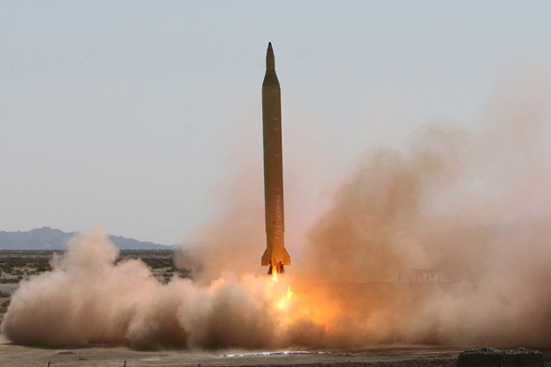 Iran đe dọa 1000 tên lửa luôn sẵn sàng khai hỏa, san phẳng Ả-rập Xê-út