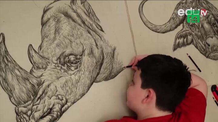 Thần đồng có trí nhớ siêu phàm, vẽ động vật hoàn hảo đến từng chi tiết