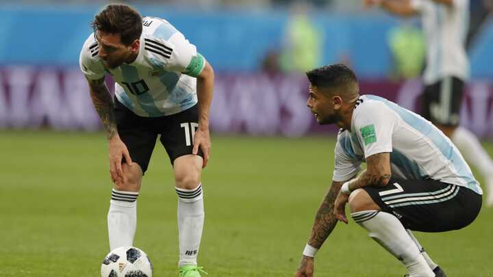 Argentina vừa thoát hiểm lại đụng ngay cường địch: Đừng bắt Messi phải toàn năng