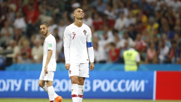 Bồ Đào Nha bị loại khỏi World Cup, Ronaldo chưa vội tính chuyện chia tay