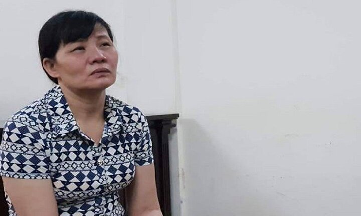 Đầu độc chết 2 con, mẹ bỏ trốn 22 năm mới bị bắt