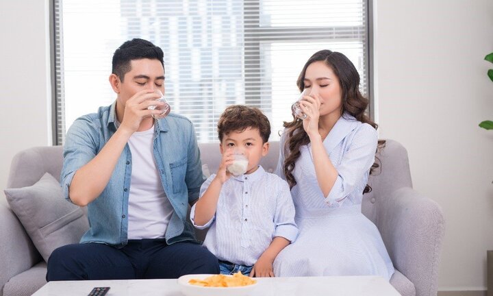 Mách nhỏ mẹ cách tìm 'quy chuẩn sữa tươi'