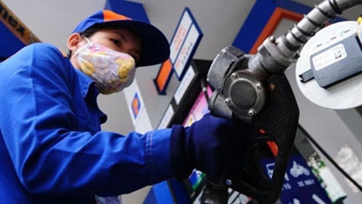 Đề xuất tăng thuế xăng lên kịch khung 4.000 đồng/lít