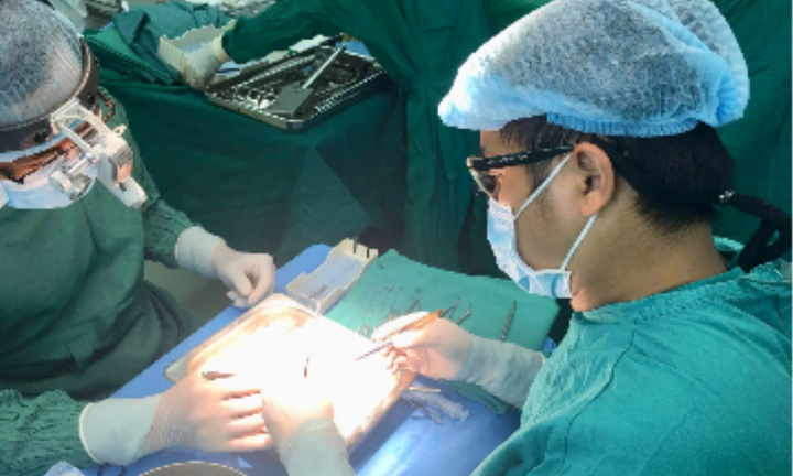 Mong muốn hiến tạng và xác, cụ ông viết giấy dán khắp nhà để vợ con không quên