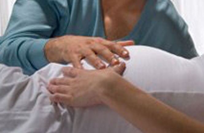 Làm nữ sinh lớp 9 có bầu, nam thanh niên bị bắt