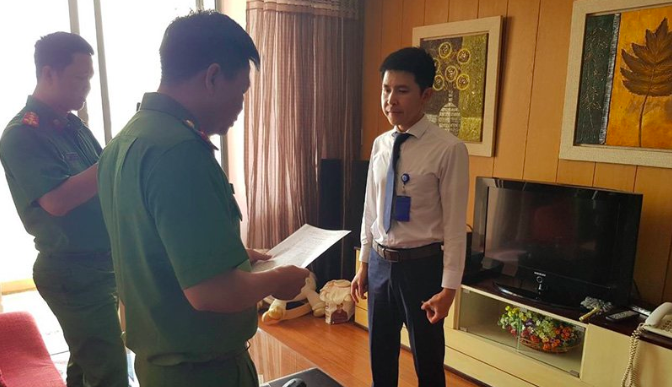 Phá đường dây đánh bạc trên mạng quy mô 2.000 tỉ đồng