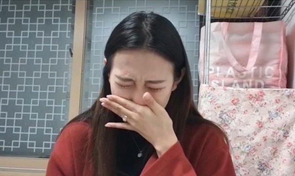 Chủ studio dính bê bối tình dục chấn động showbiz Hàn tự tử