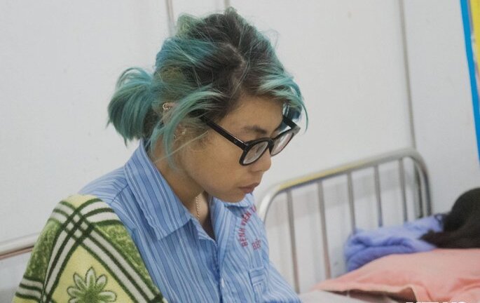 Trước khi tới điều trị tâm thần, 'hot girl' Bella từng bị cưỡng hiếp?