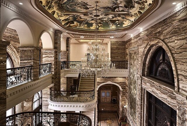 Có gì trong 'căn hộ đế vương' D’.Palais Louis giá trên 100 triệu đồng/m2?