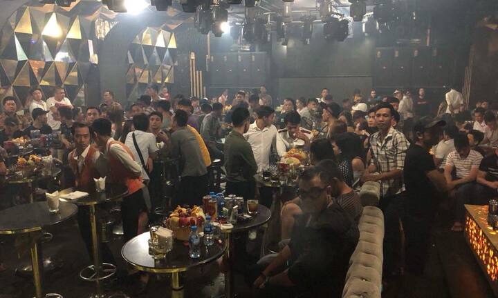 Gần 100 người dương tính với ma túy trong quán bar ở TP.HCM