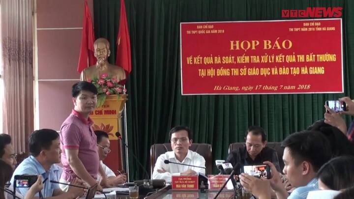 Video: Phó phòng Khảo thí ở Hà Giang mất 6 giây sửa một bài thi