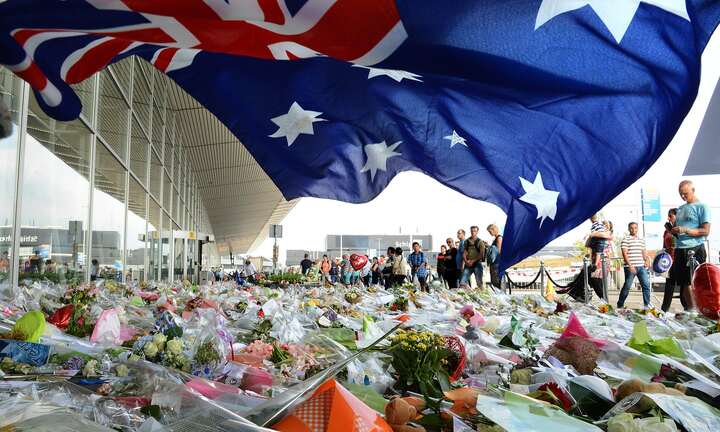 Tổng thống Trump bị chỉ trích vì phớt lờ với thảm kịch rơi máy bay MH17