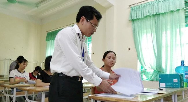 Bị nghi vấn điểm thi cao bất thường, Hòa Bình báo cáo Bộ GD-ĐT