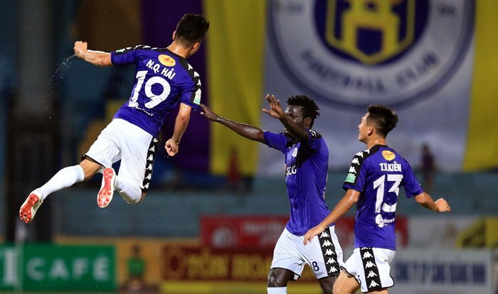 Chưa vô địch V-League, Hà Nội đã san bằng nhiều kỷ lục