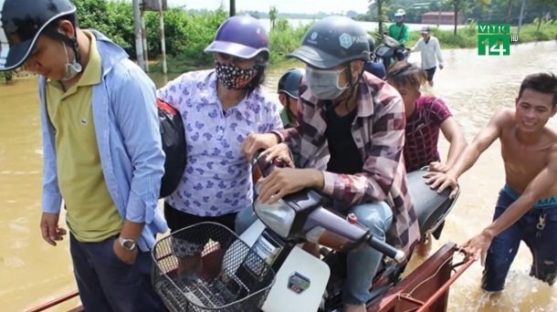 Kiếm bạc triệu mỗi ngày nhờ dịch vụ lạ trên đại lộ hiện đại nhất Việt Nam