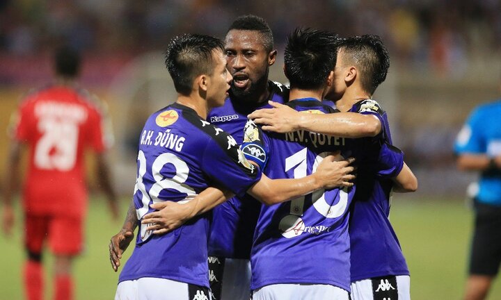 'Người không phổi' CLB Hà Nội nã đại bác trước khi lên Olympic Việt Nam