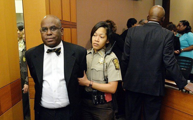 Sửa bài thi của thí sinh, 11 giáo viên Mỹ bị ngồi tù