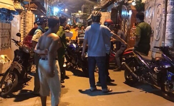 Một hiệp sĩ ở Bình Dương bị nhóm người bịt mặt tìm đến nhà truy sát