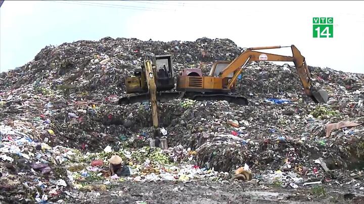 Cuộc sống ác mộng của hàng trăm hộ dân gần bãi rác lộ thiên lớn nhất Trà Vinh