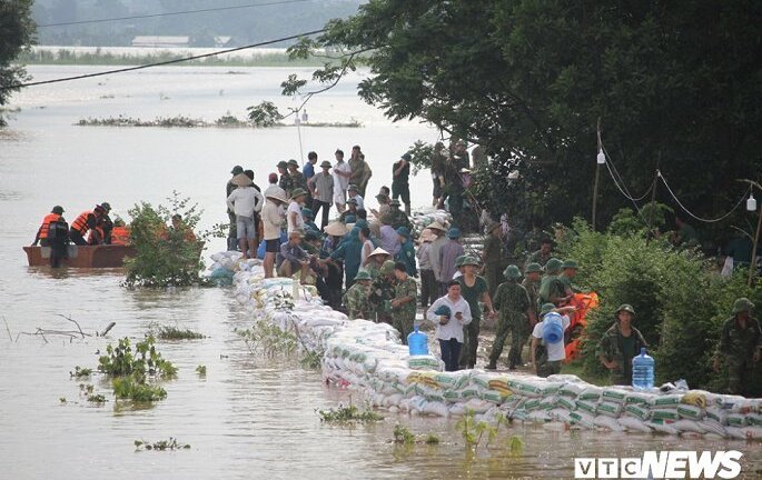 Chủ tịch UBND huyện Chương Mỹ, Hà Nội: Nước đang rút, đê sông Bùi an toàn