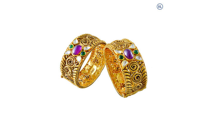 Giá vàng hôm nay 1/8: Chờ đợi thông tin từ thị trường thế giới