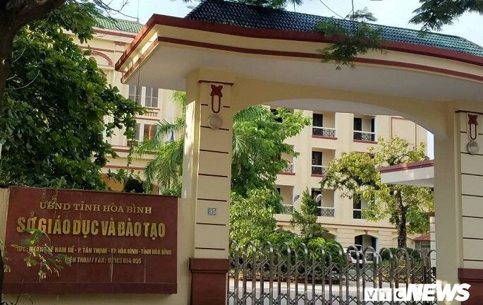 Khởi tố vụ án điểm thi cao bất thường ở Hòa Bình