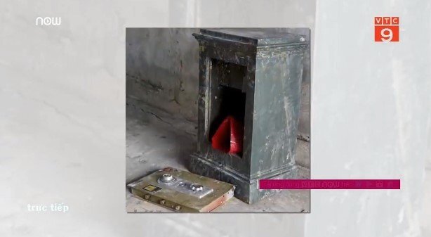 Truy tìm tên trộm đục két sắt giữa nghĩa trang lấy 25 lượng vàng