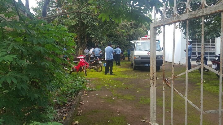 Nhân viên Cảng hàng không TP Buôn Ma Thuột treo cổ tự tử