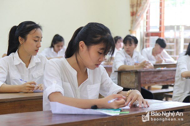 Nghệ An: 63 bài thi được nâng điểm, 32 bài bị hạ điểm sau khi chấm phúc khảo