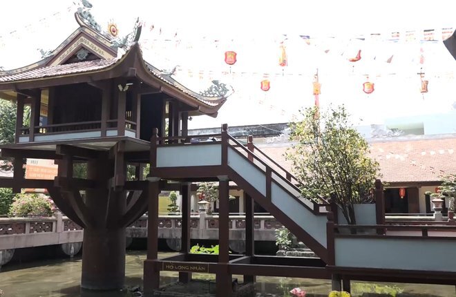 Video: Chiêm ngưỡng chùa Một Cột giữa lòng TP.HCM