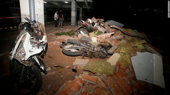 Động đất rung chuyển Indonesia: Con số thương vong vẫn không ngừng tăng