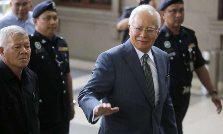 Cựu Thủ tướng Malaysia bị toà tuyên án với 3 tội danh rửa tiền